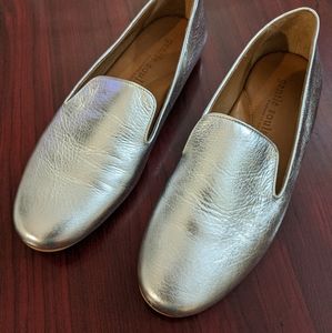 Kenneth Cole Metallic Silver Shoes -Women Size 9.5